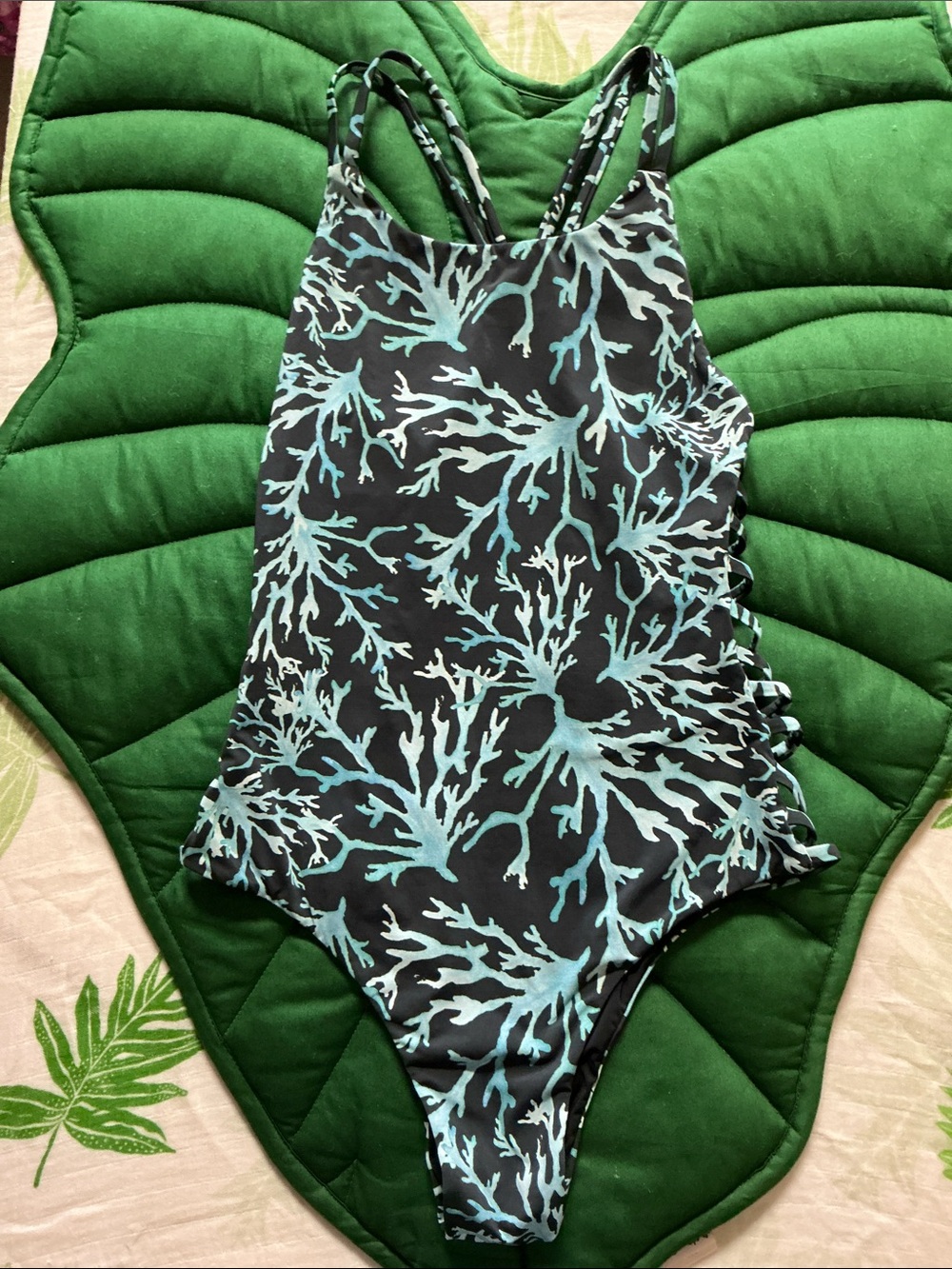San lorenzo strappy one piece blue/black coral print swimsuit. See measurements